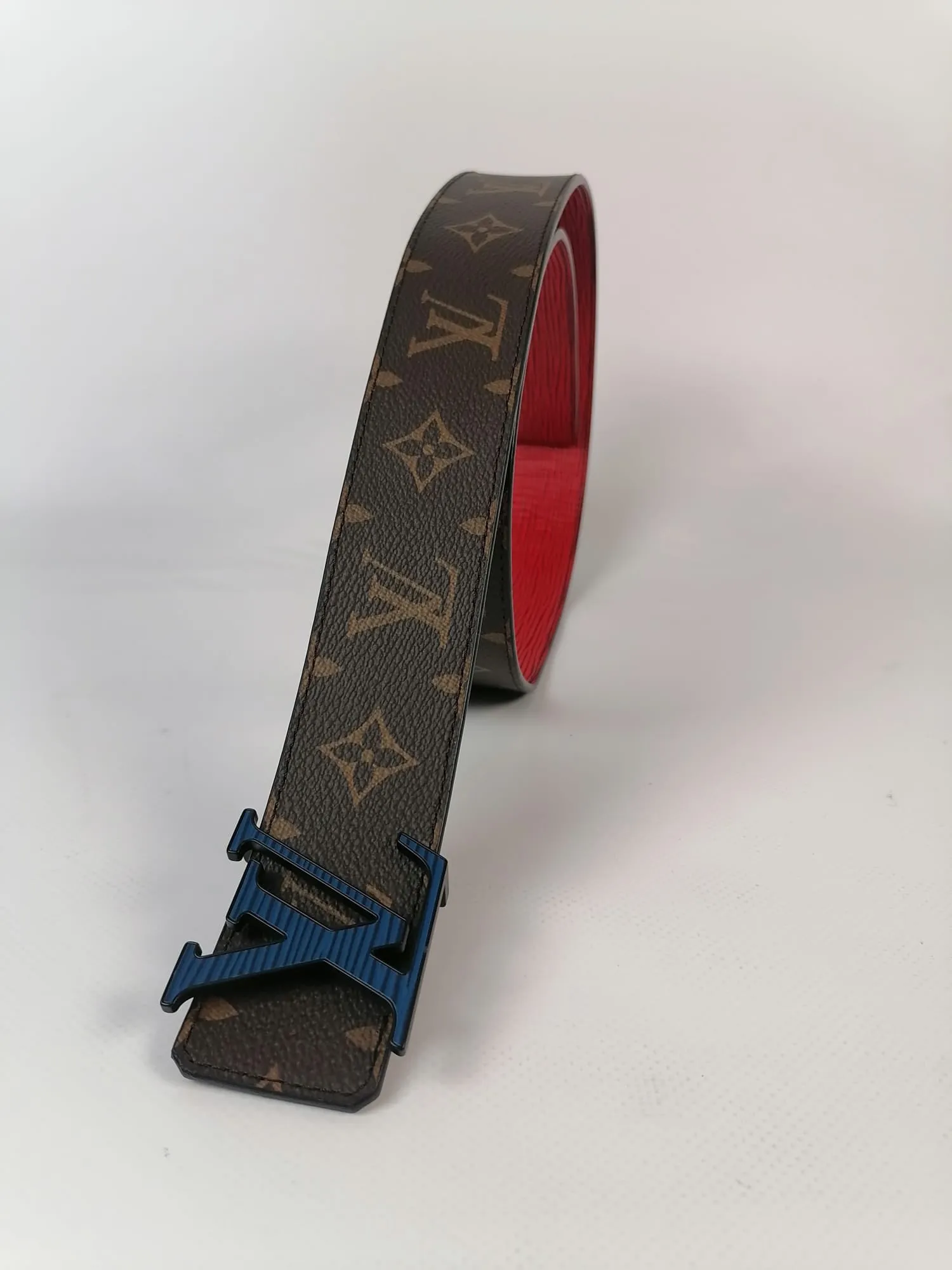 Bi-Color Monogram LV Initiales Reversible Belt 40 MM